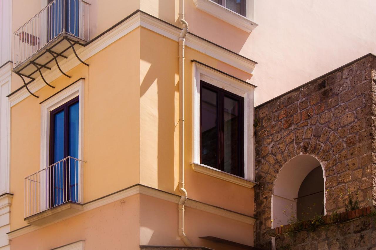 Comfy Apt 4 Sleeps Right In The Centre Sorrento Exteriör bild